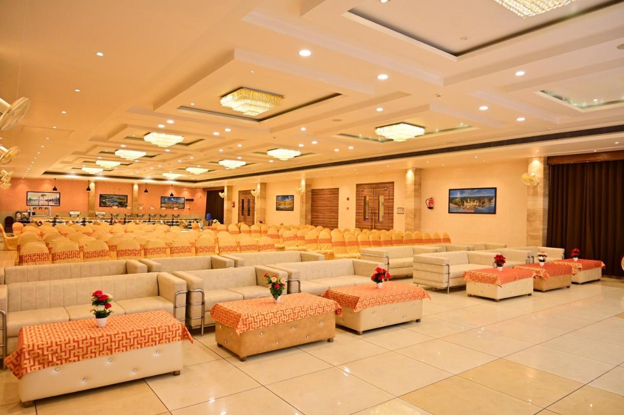 Hotel Panchsheel Ayodhya 외부 사진