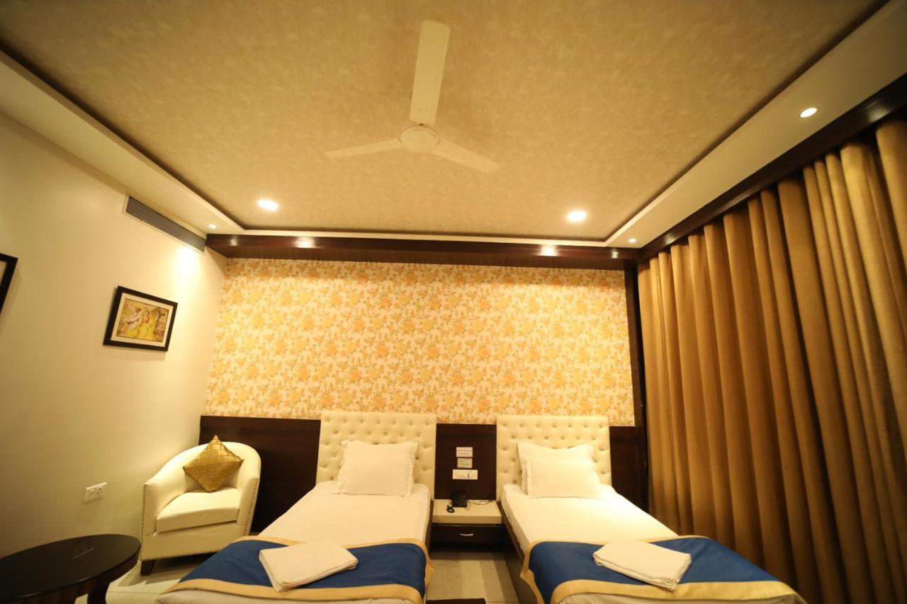Hotel Panchsheel Ayodhya 외부 사진
